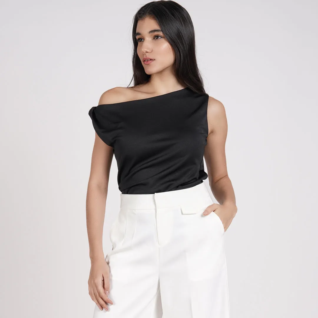 Daphne Asymmetric Twist Top