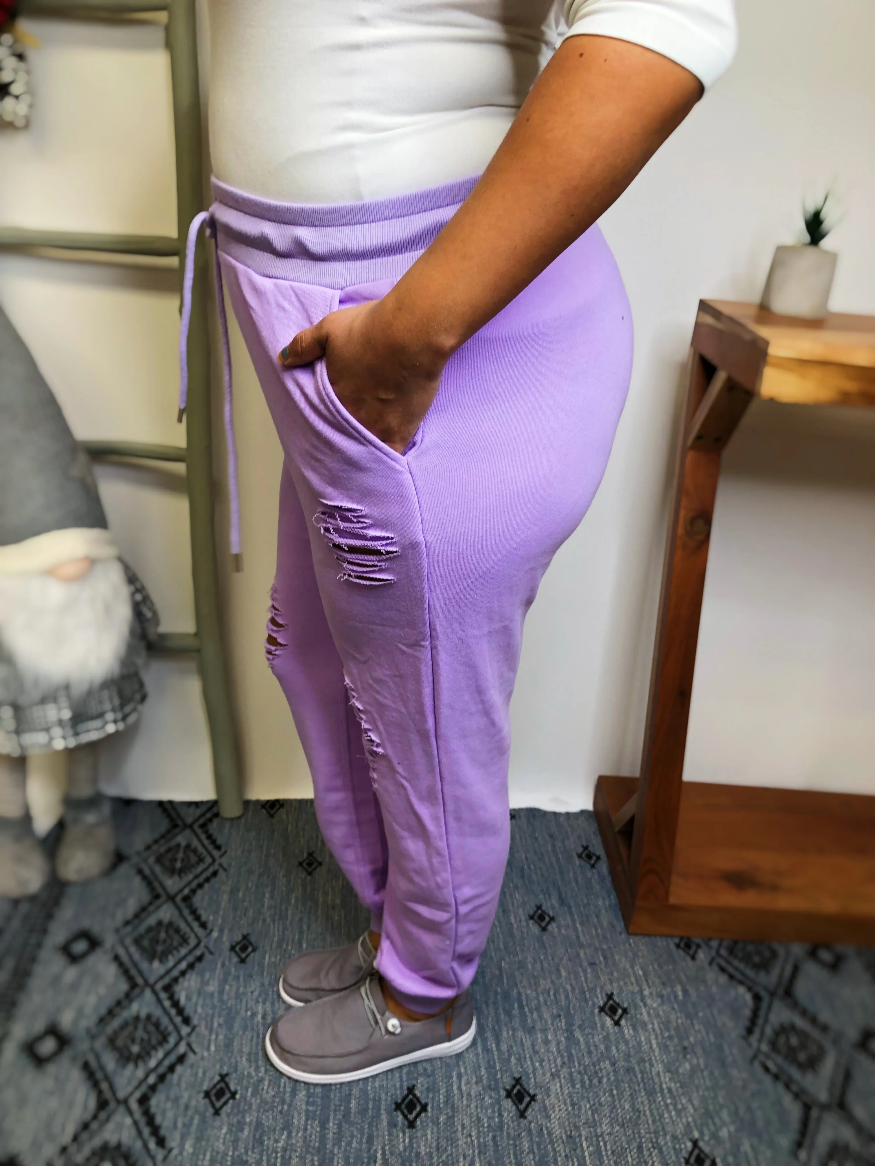 #L527 A Savage Beginning Joggers (Lavender)