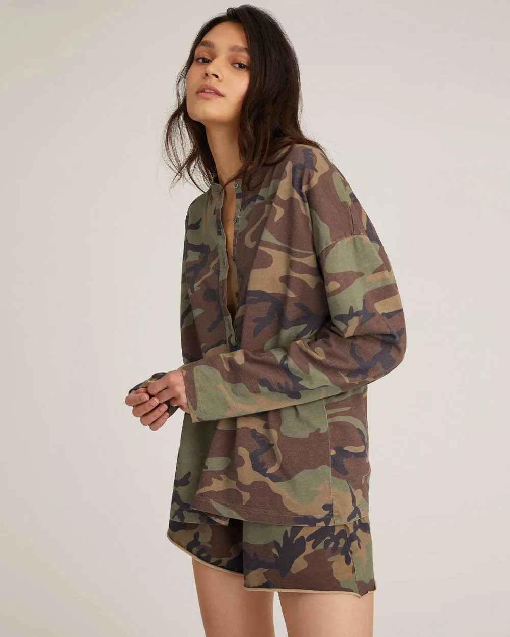 So Relaxed Boyfriend Slub Jersey Long Sleeve Camo Henley